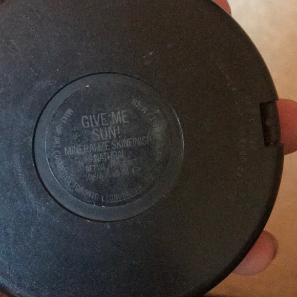 Mac mineralize skinfinish - Picture 4 of 4